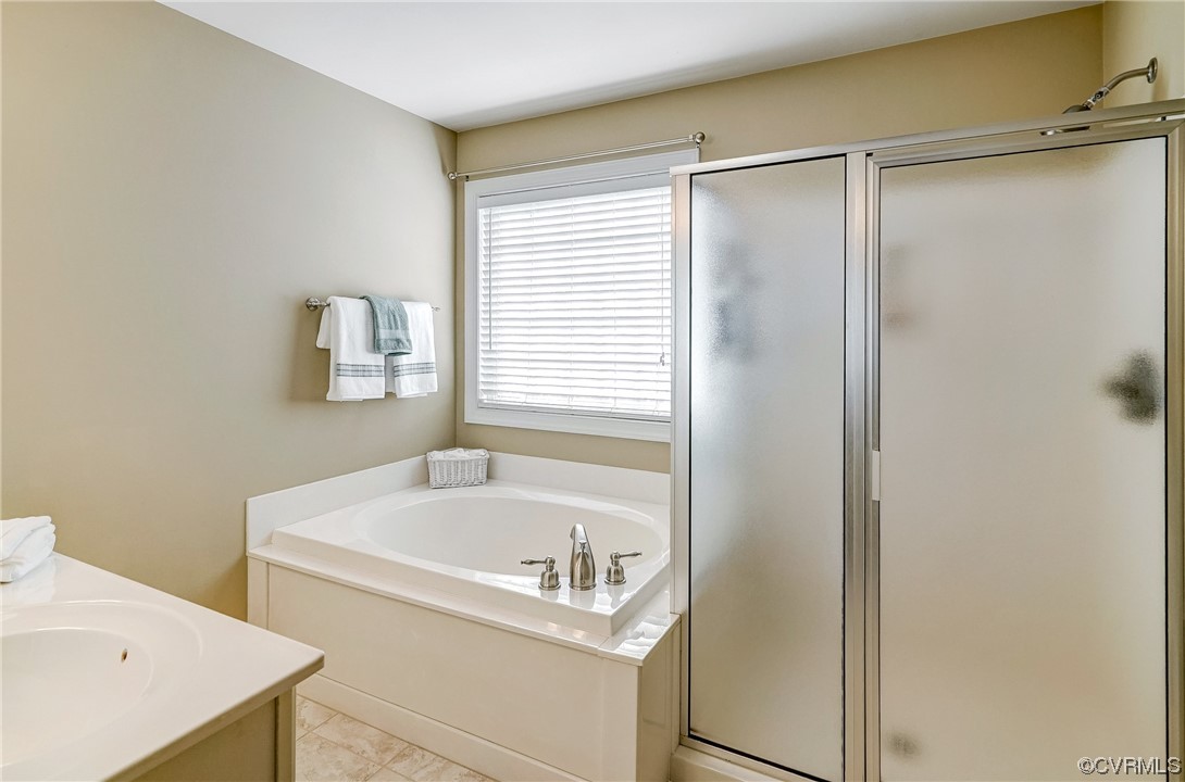 10607 Macandrew Lane