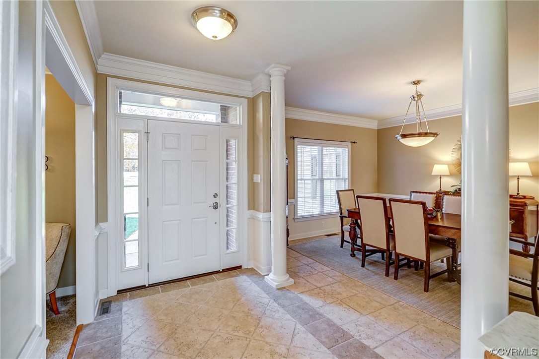 10607 Macandrew Lane