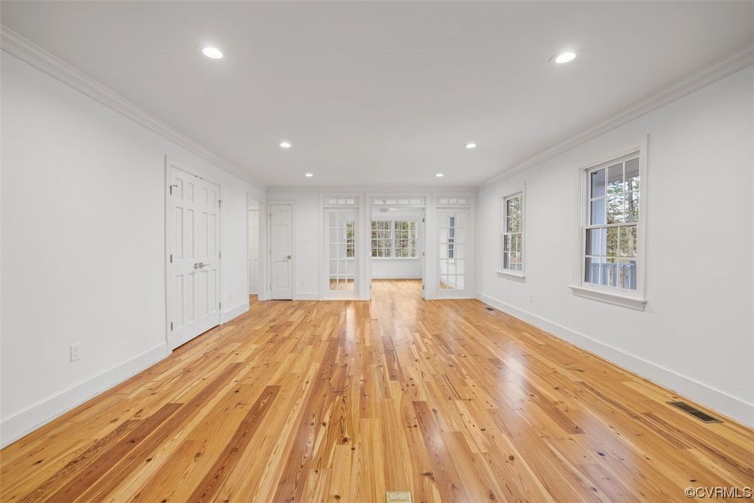 4 Lorraine Station Road