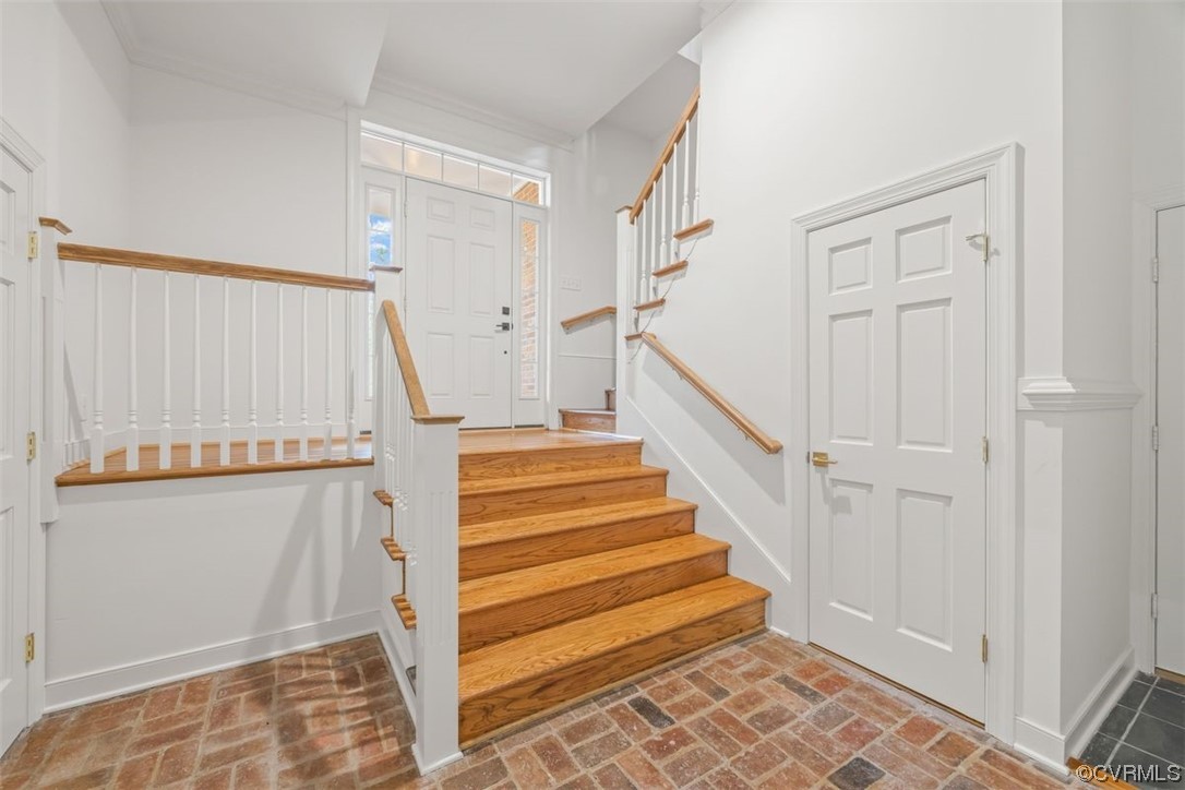 4 Lorraine Station Road