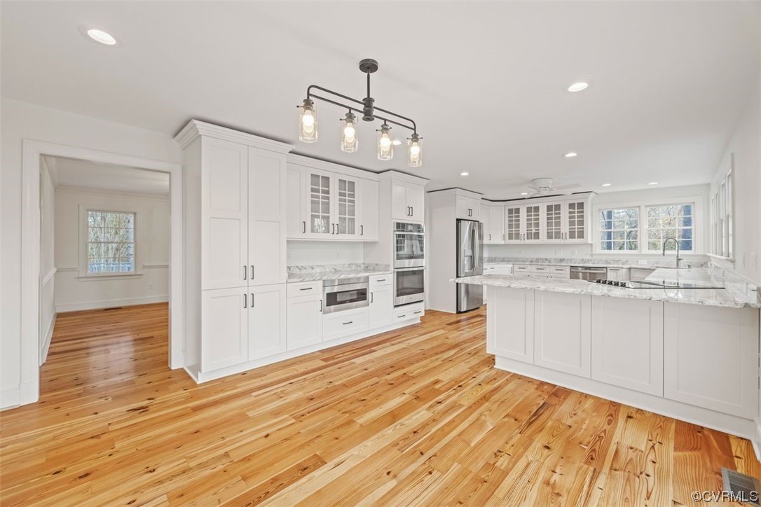 4 Lorraine Station Road