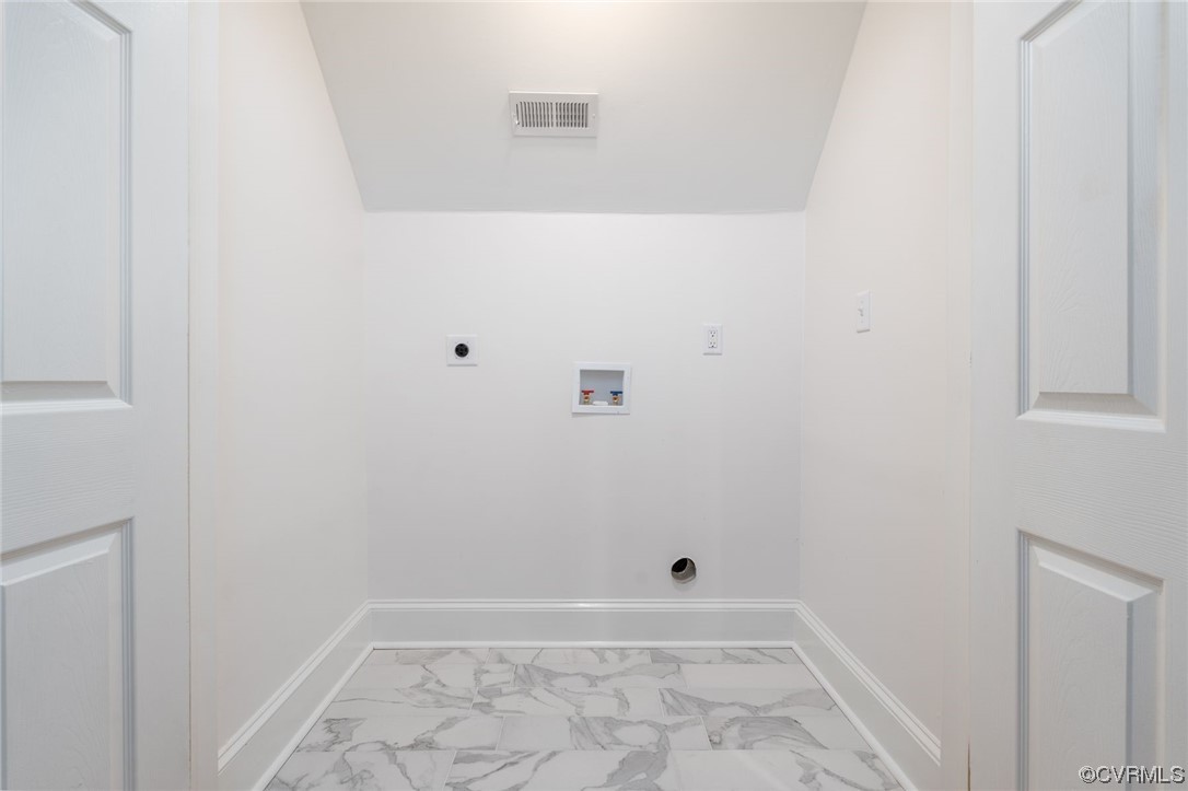 5812 Christopher Lane