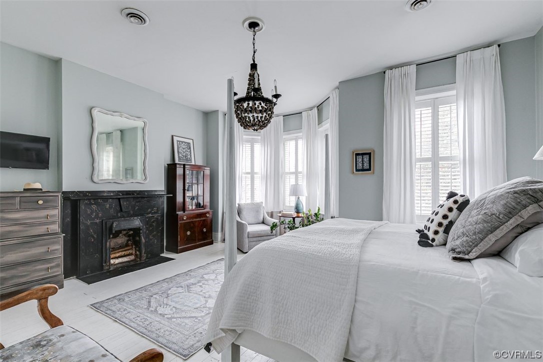 12 E Clay Street