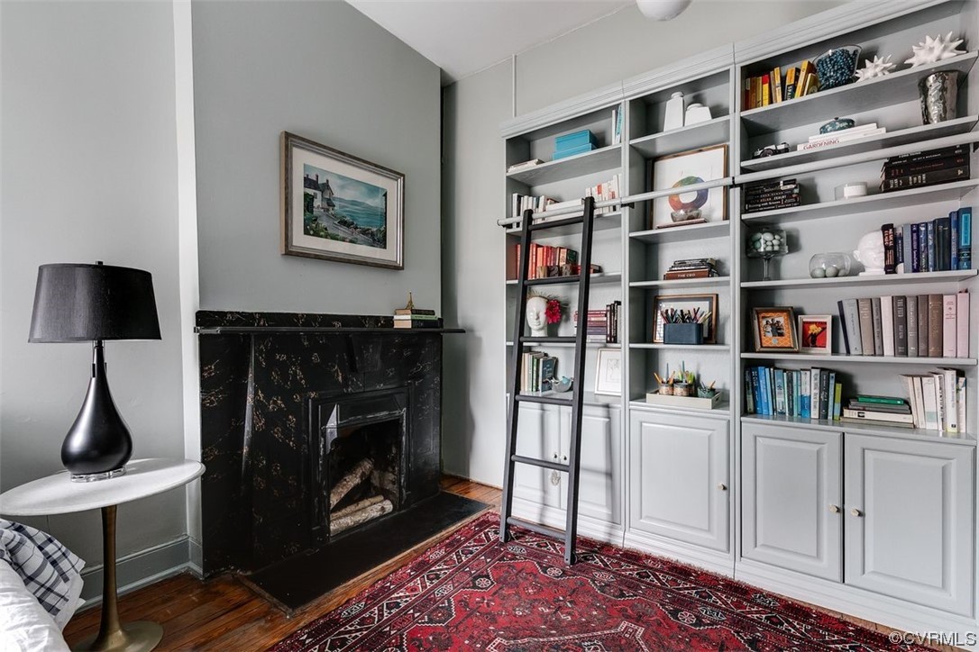 12 E Clay Street
