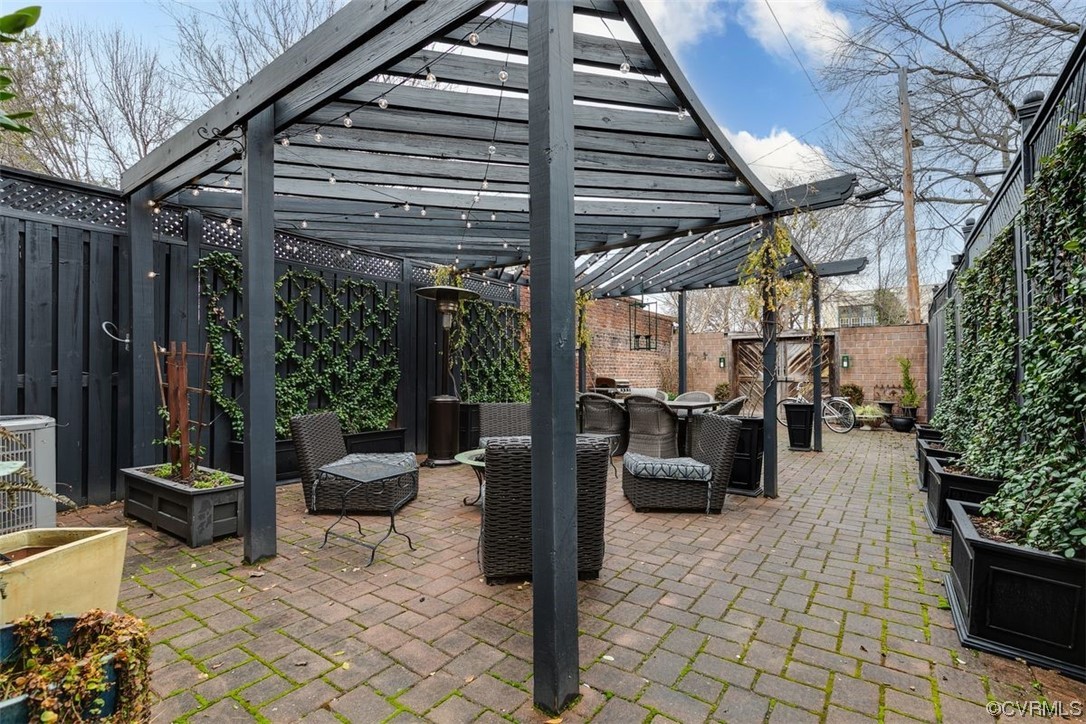 12 E Clay Street
