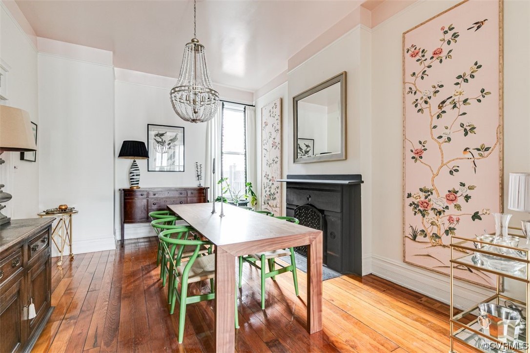 12 E Clay Street