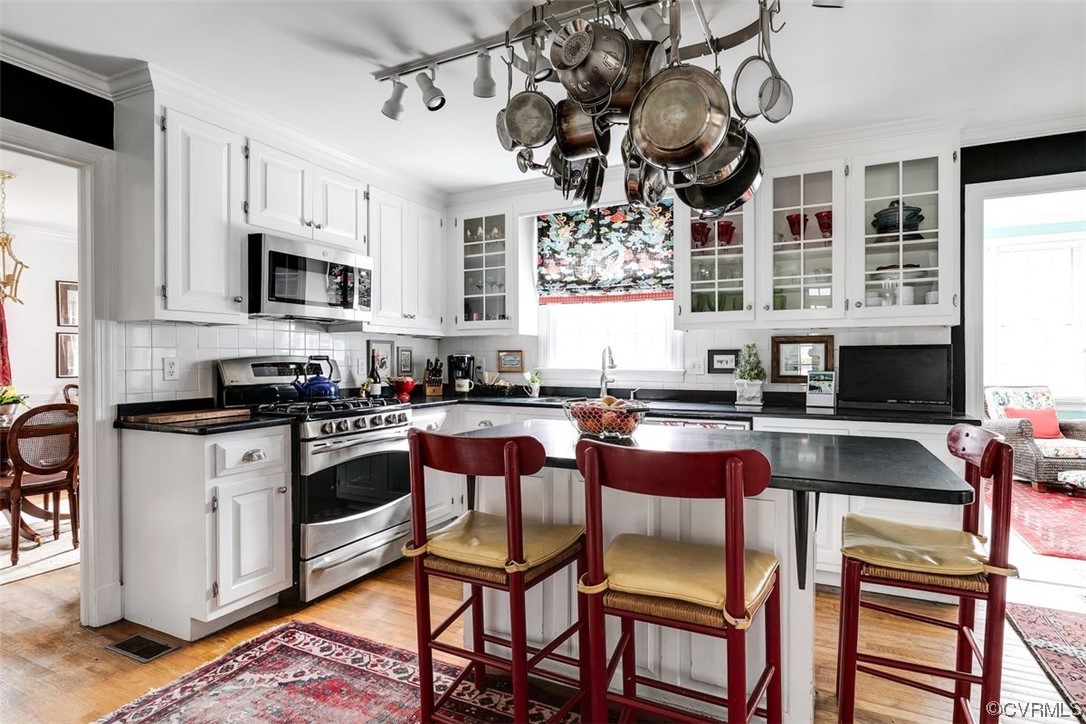 611 Westham Woods Drive