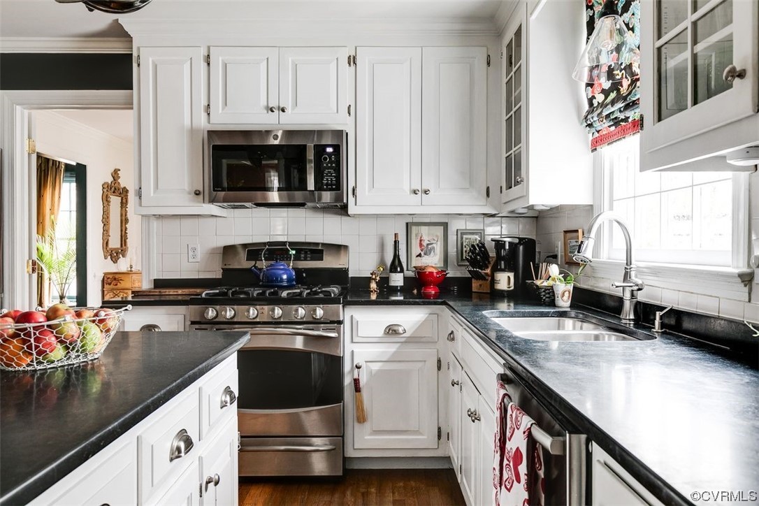 611 Westham Woods Drive