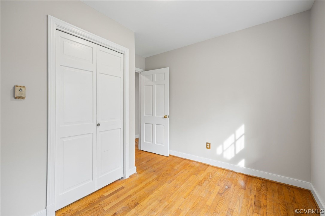 562 & 566 Ville Ponteaux Ln