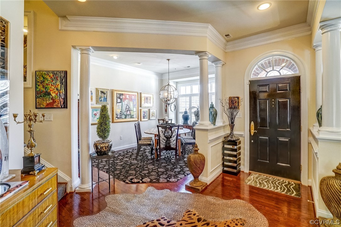 1205 Hyde Ln