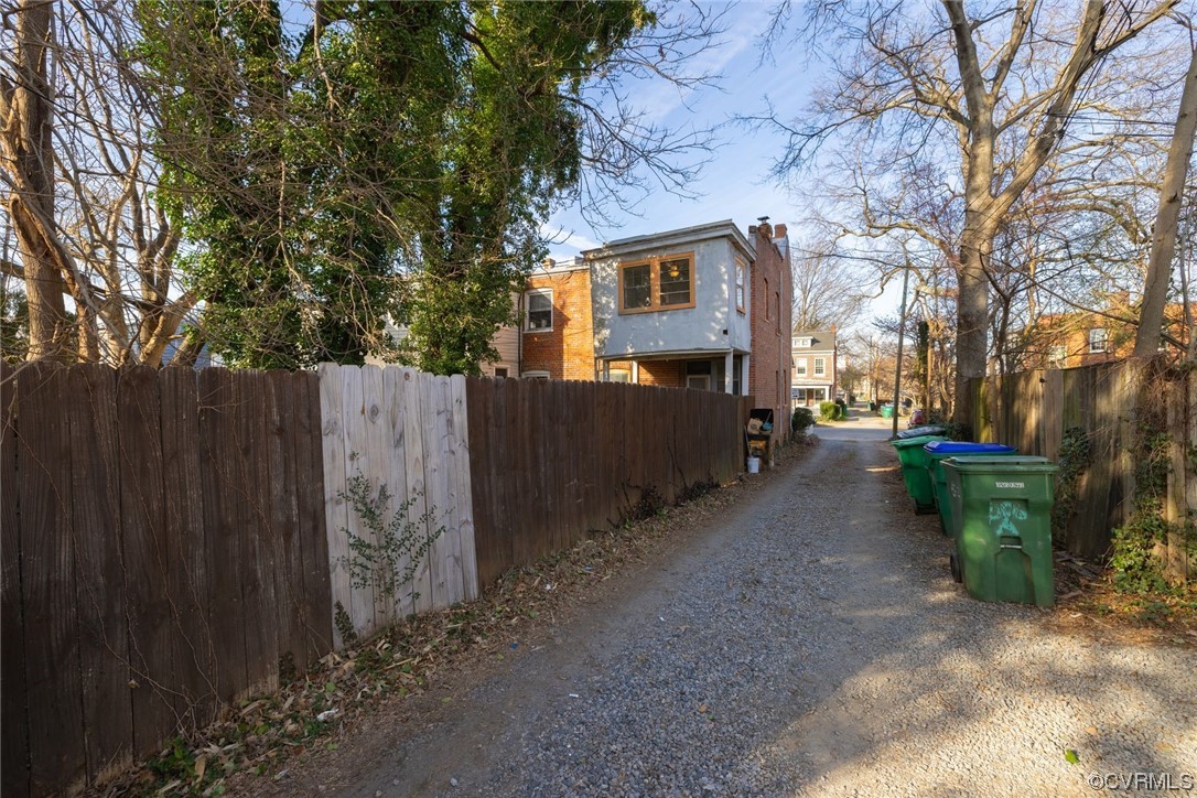 2901 Grayland Ave