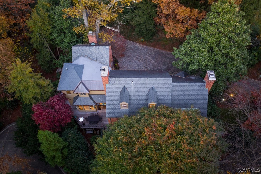 314 Summit Ln