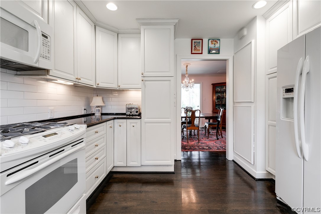 6161 River Rd Unit#33