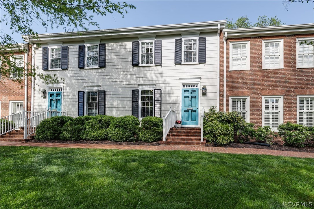 300 N Ridge Rd Unit#3