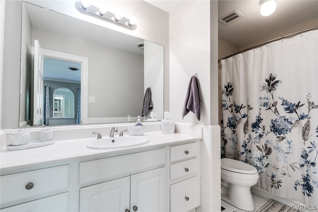 300 N Ridge Rd Unit#3