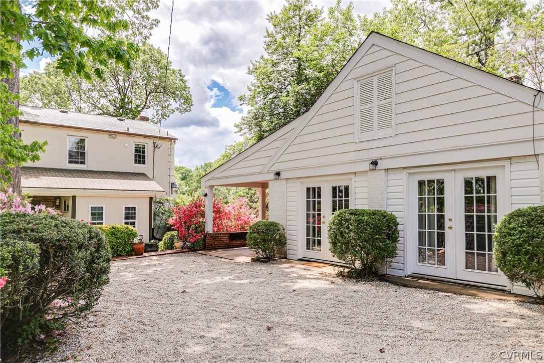 2400 Bryan Park Ave