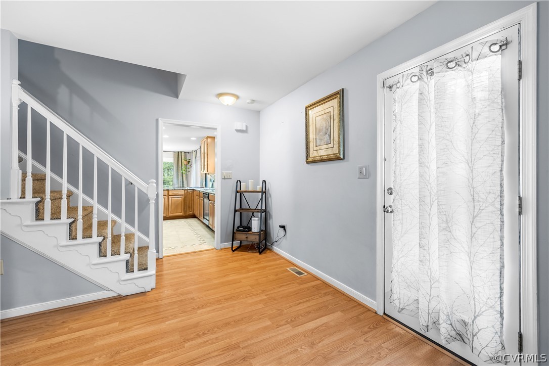 2900 Warfield Ridge Ter