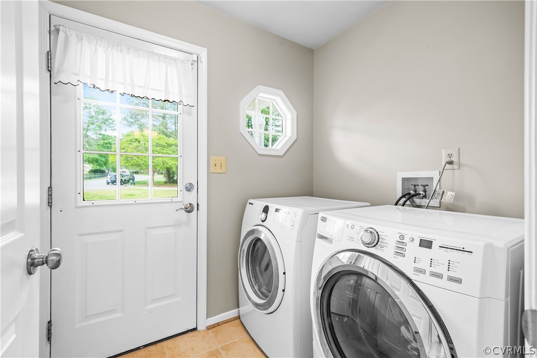 2900 Warfield Ridge Ter