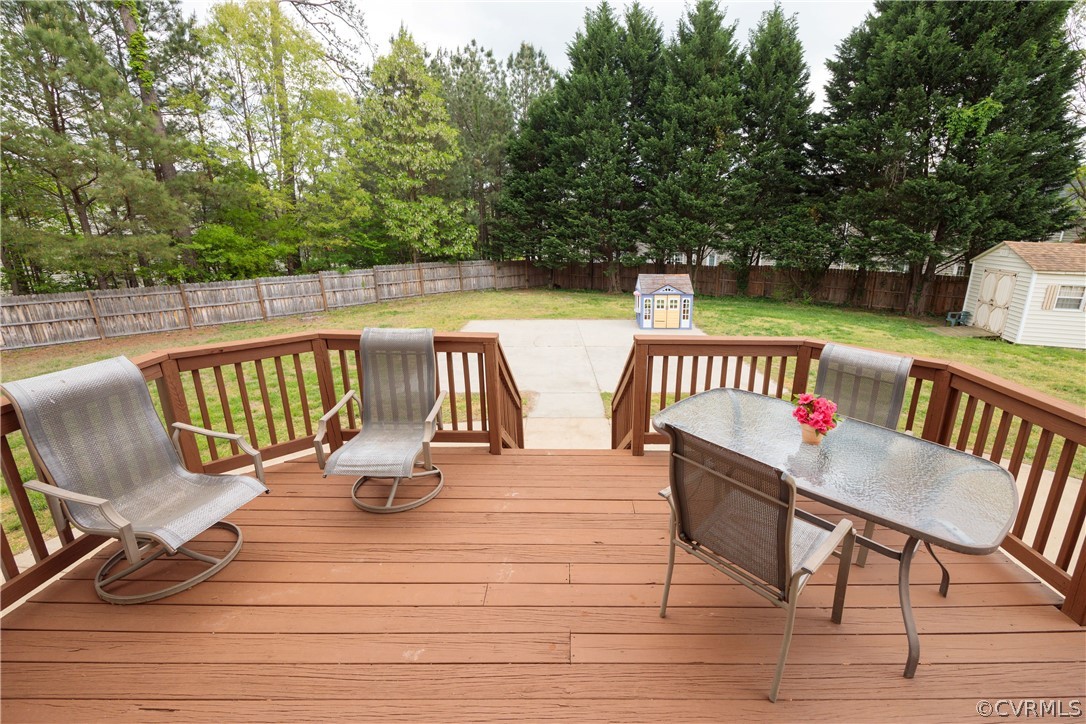 2900 Warfield Ridge Ter