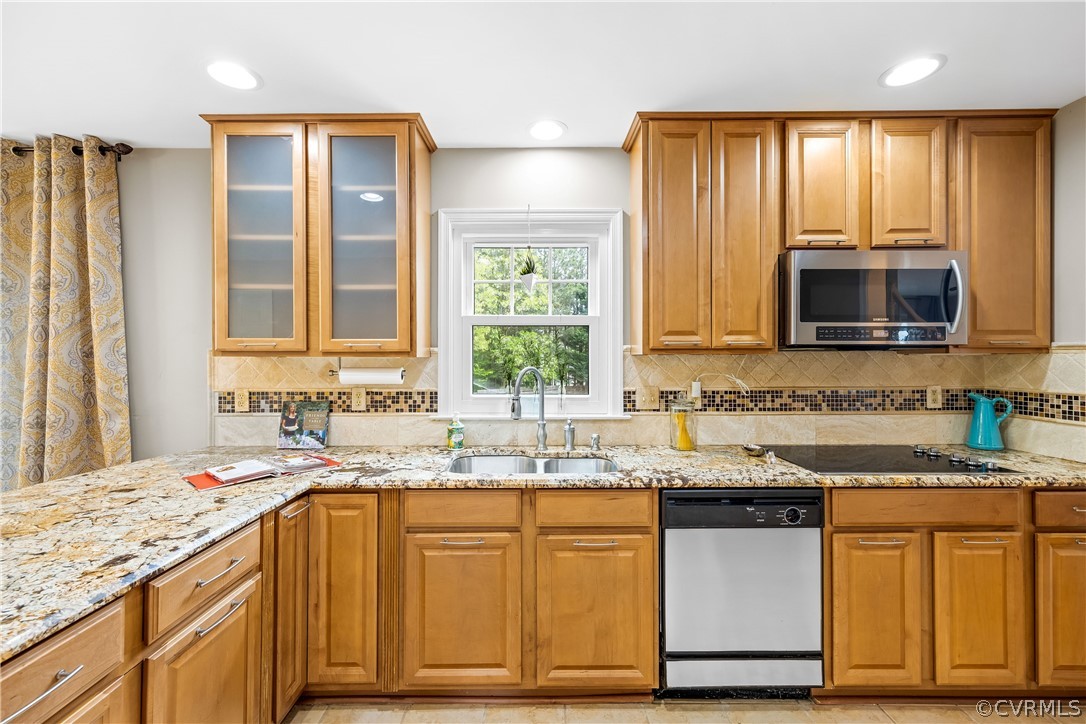 2900 Warfield Ridge Ter