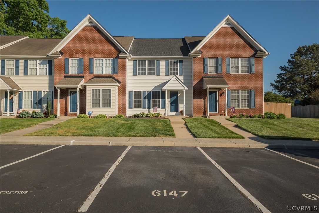 6147 Thicket Run Way