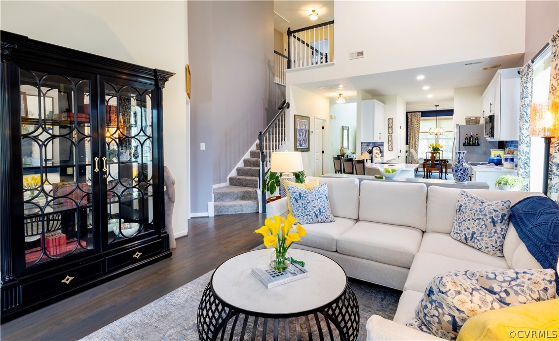 2412 Silver Lake Ter