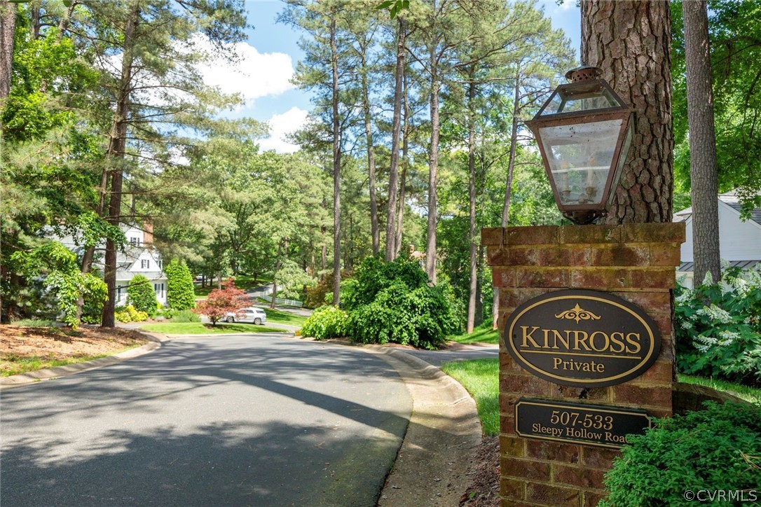 527 Sleepy Hollow Rd.
