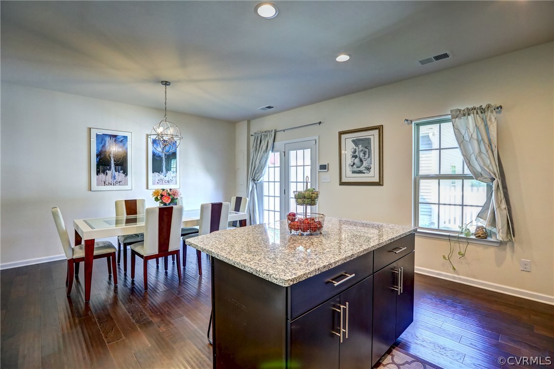 5541 Riverside Heights Way