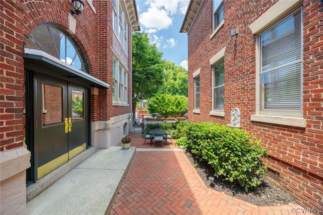 2600 E Grace St Unit#U12