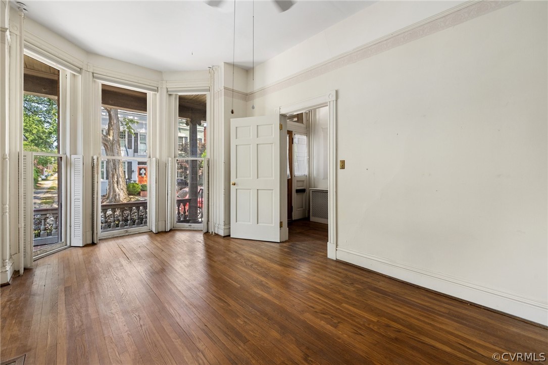 205 Strawberry St