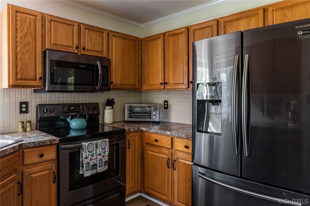 7933 Featherchase Ct