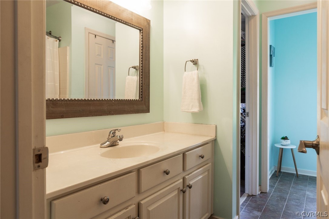 7933 Featherchase Ct