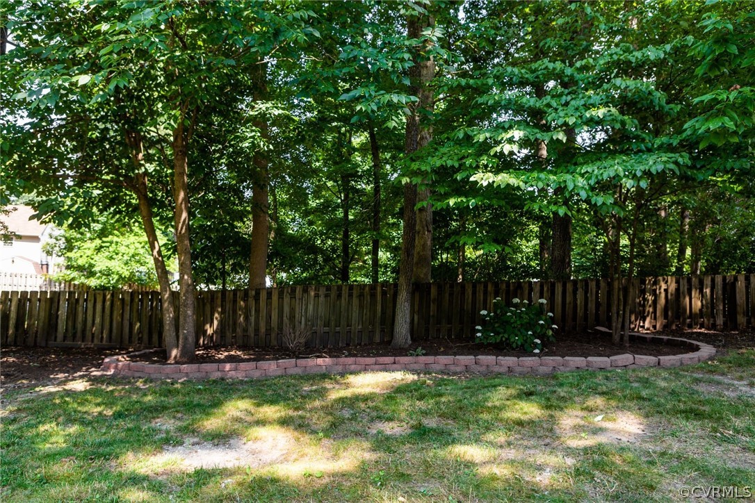 7933 Featherchase Ct