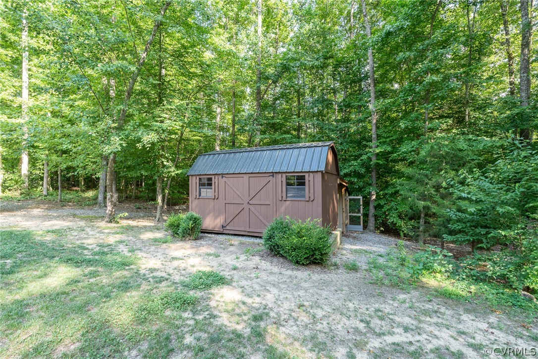 8301 Drakes Landing Ct