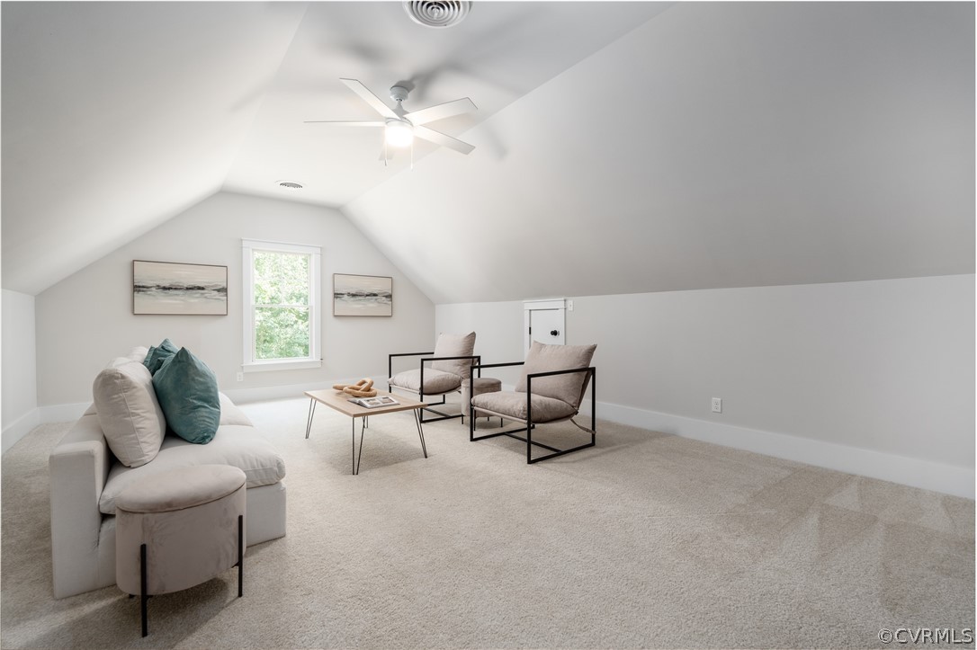 8301 Drakes Landing Ct