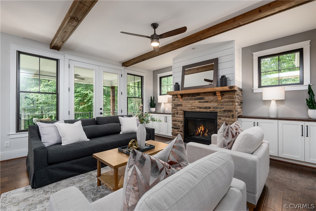 8301 Drakes Landing Ct