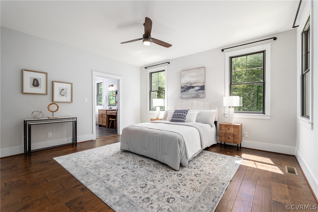 8301 Drakes Landing Ct