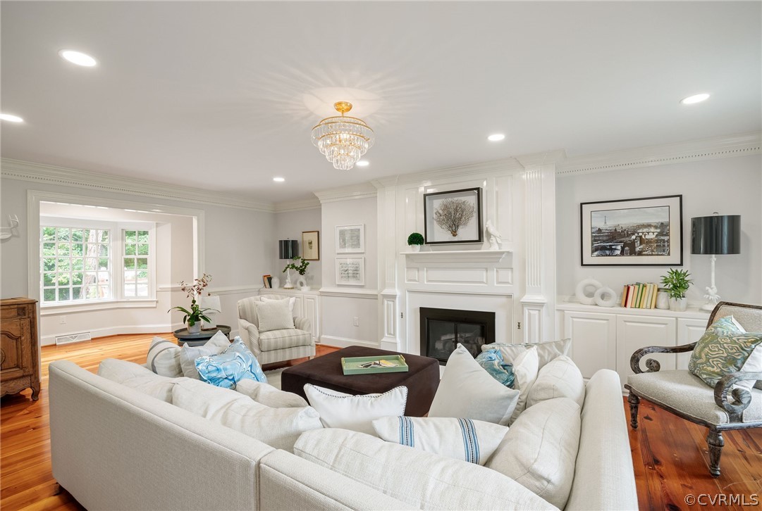 3981 Reeds Landing Cir
