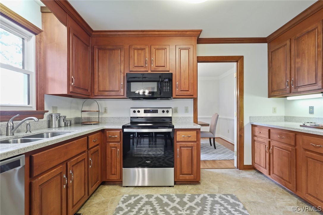 2032 Stoneheather Rd