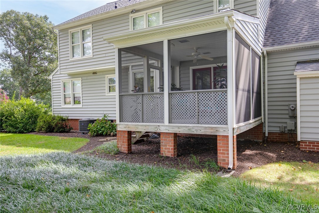 2032 Stoneheather Rd