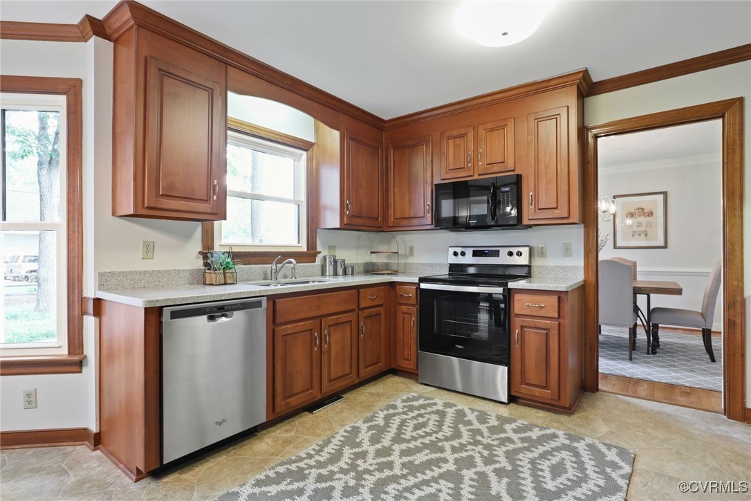 2032 Stoneheather Rd