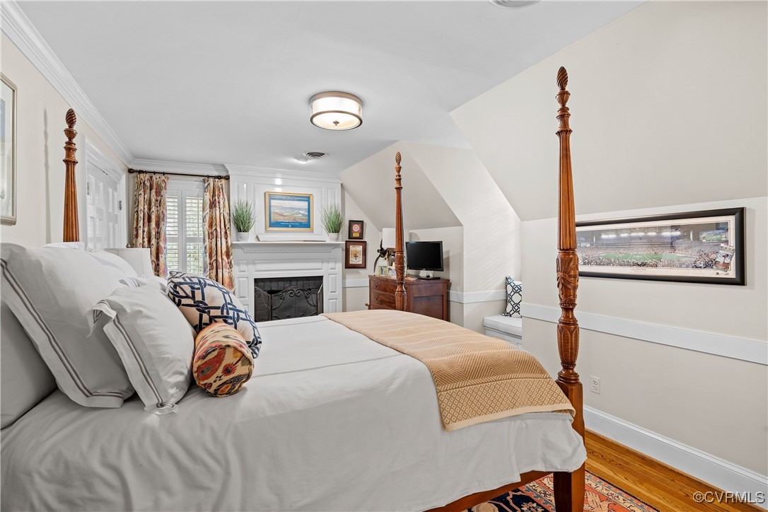 200 Walsing Dr