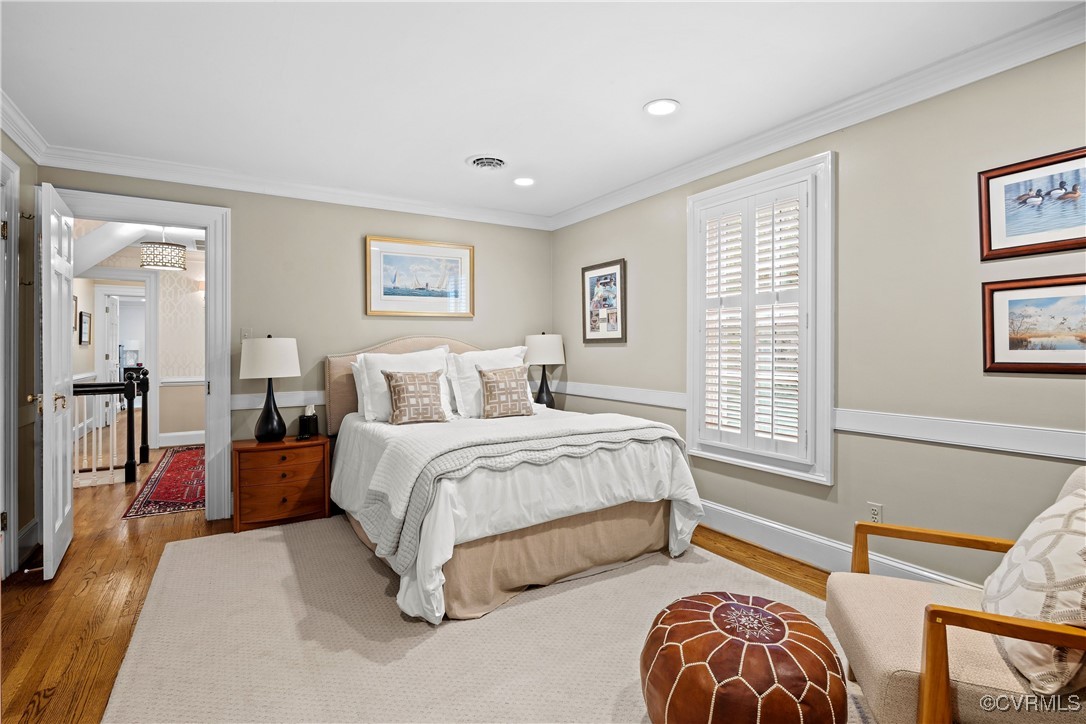 200 Walsing Dr