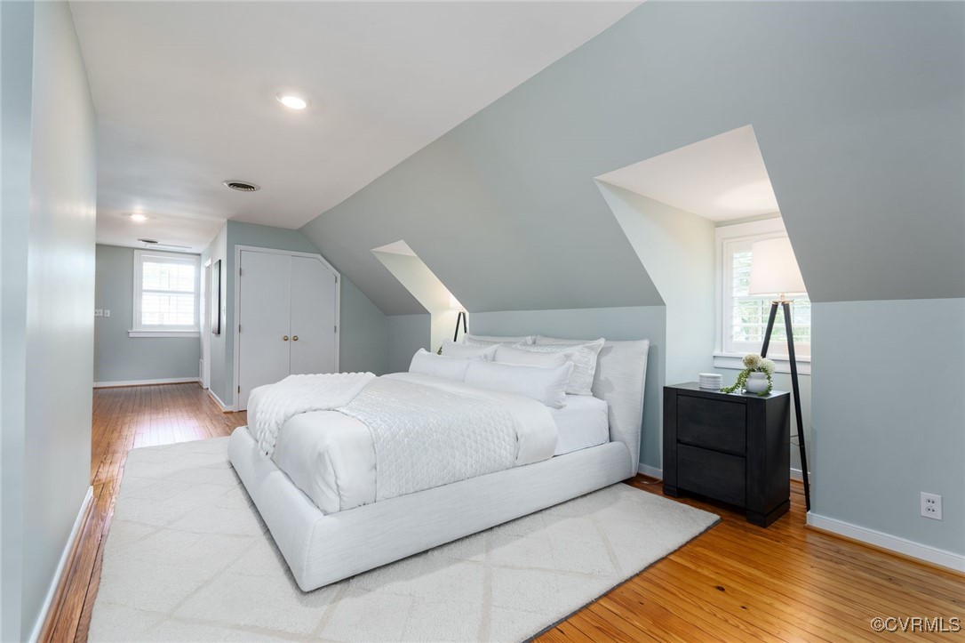 5805 Christopher Ln