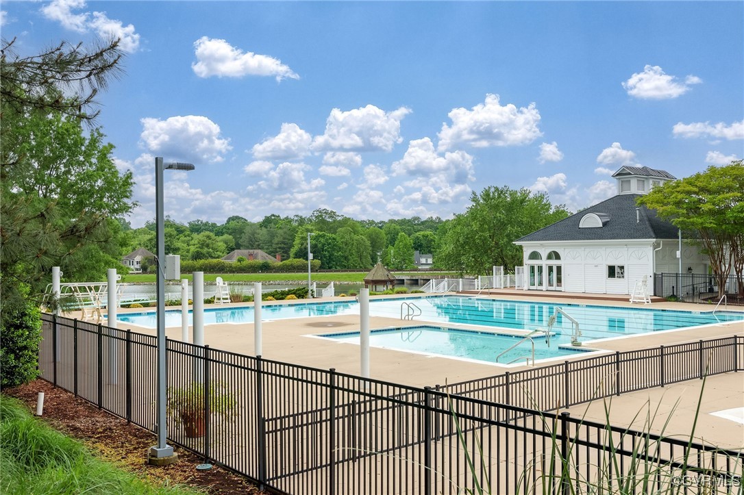 11230 Wellesley Terrace Ct