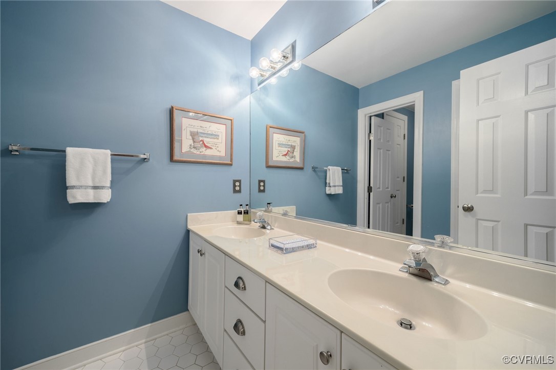 11230 Wellesley Terrace Ct