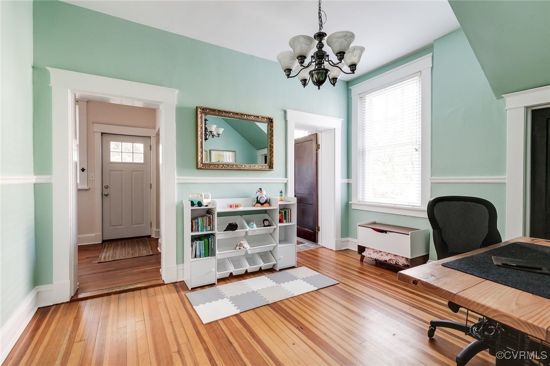 612 W 29th St