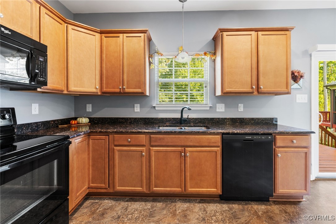 1125 Ashton Village Ln