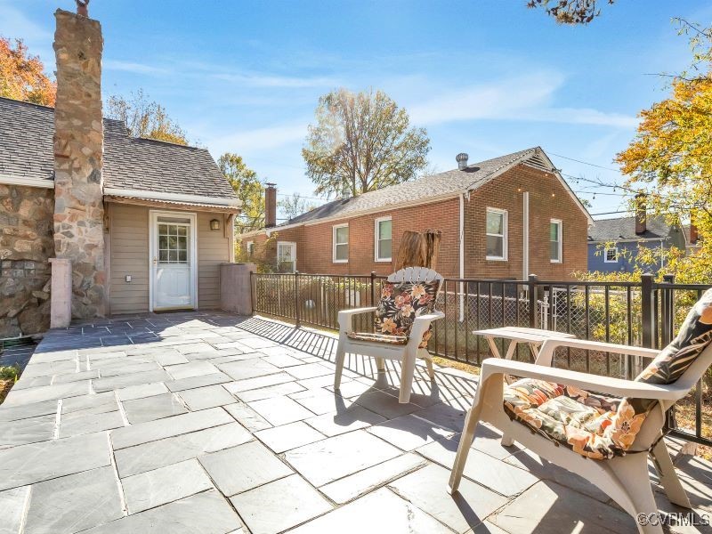 2716 Maplewood Rd