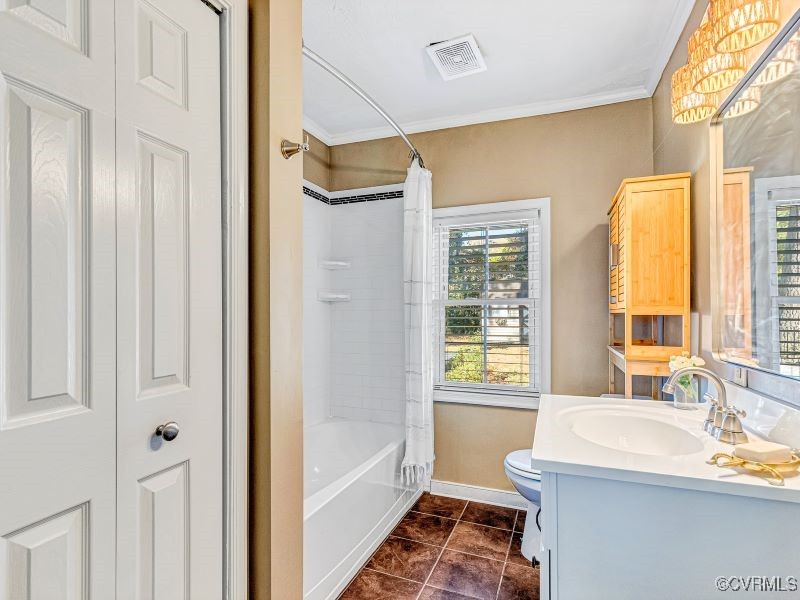 2716 Maplewood Rd